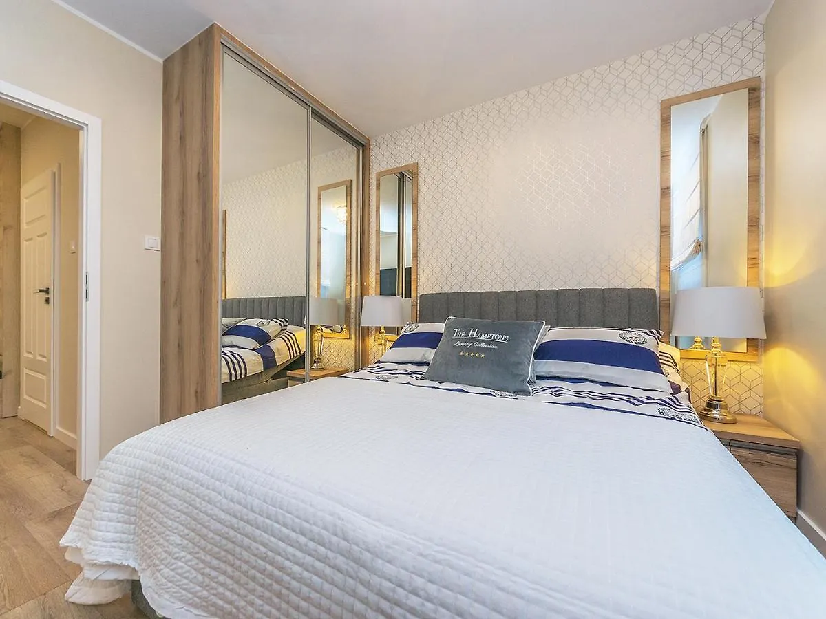 Glow Apartments, Apartamenty Przy Chmielnej Srodmiescie Gdansk Poland